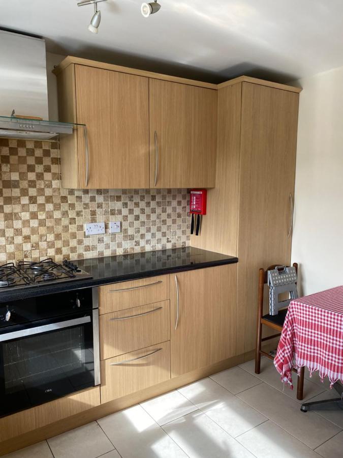 19 Shrewsbury Walk Διαμέρισμα Isleworth Εξωτερικό φωτογραφία
